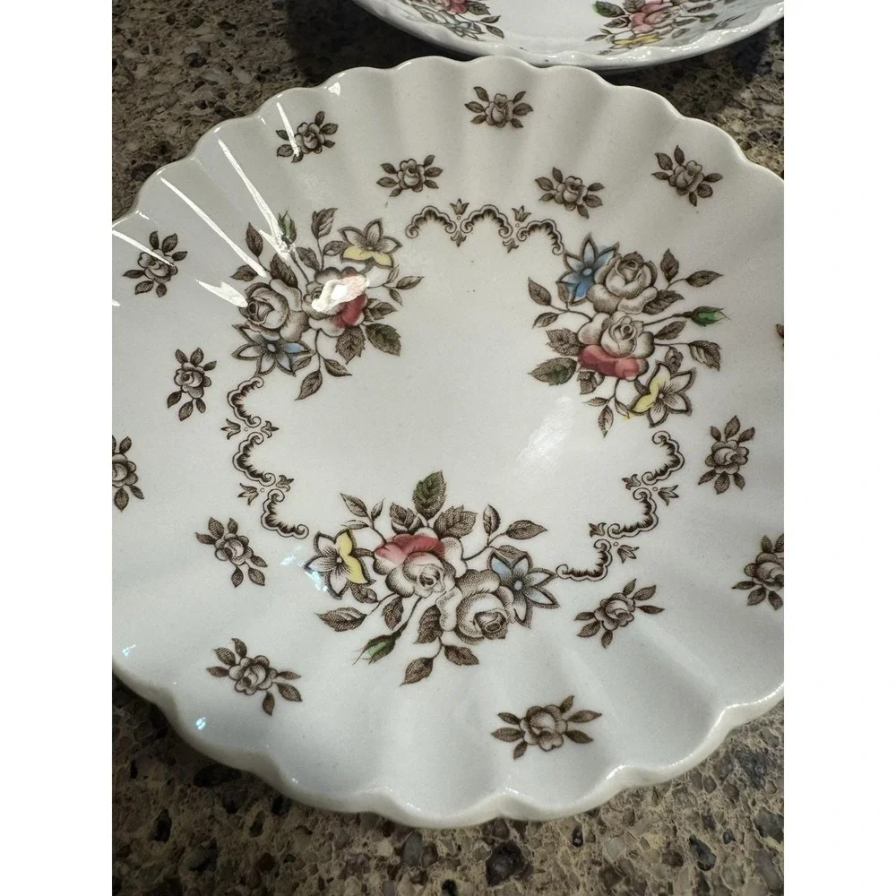 J & G Meakin lovely vintage